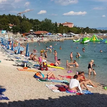 In With Seaview, Terrace, Air Condition, Wifi Appartamento *
