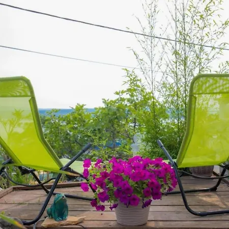 In With Seaview, Terrace, Air Condition, Wifi Appartamento *